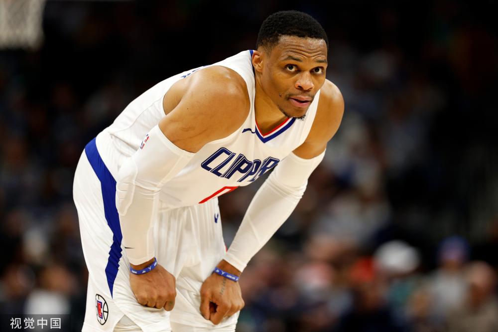 边路突破 边路突破